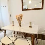 Maison Cosy, Calme , En Plein Centre *