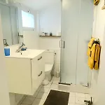 Maison Cosy, Calme , En Plein Centre Lägenhet *
