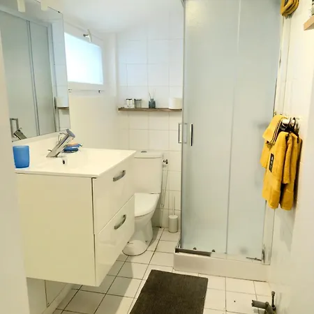 Maison Cosy, Calme , En Plein Centre Apartamento *